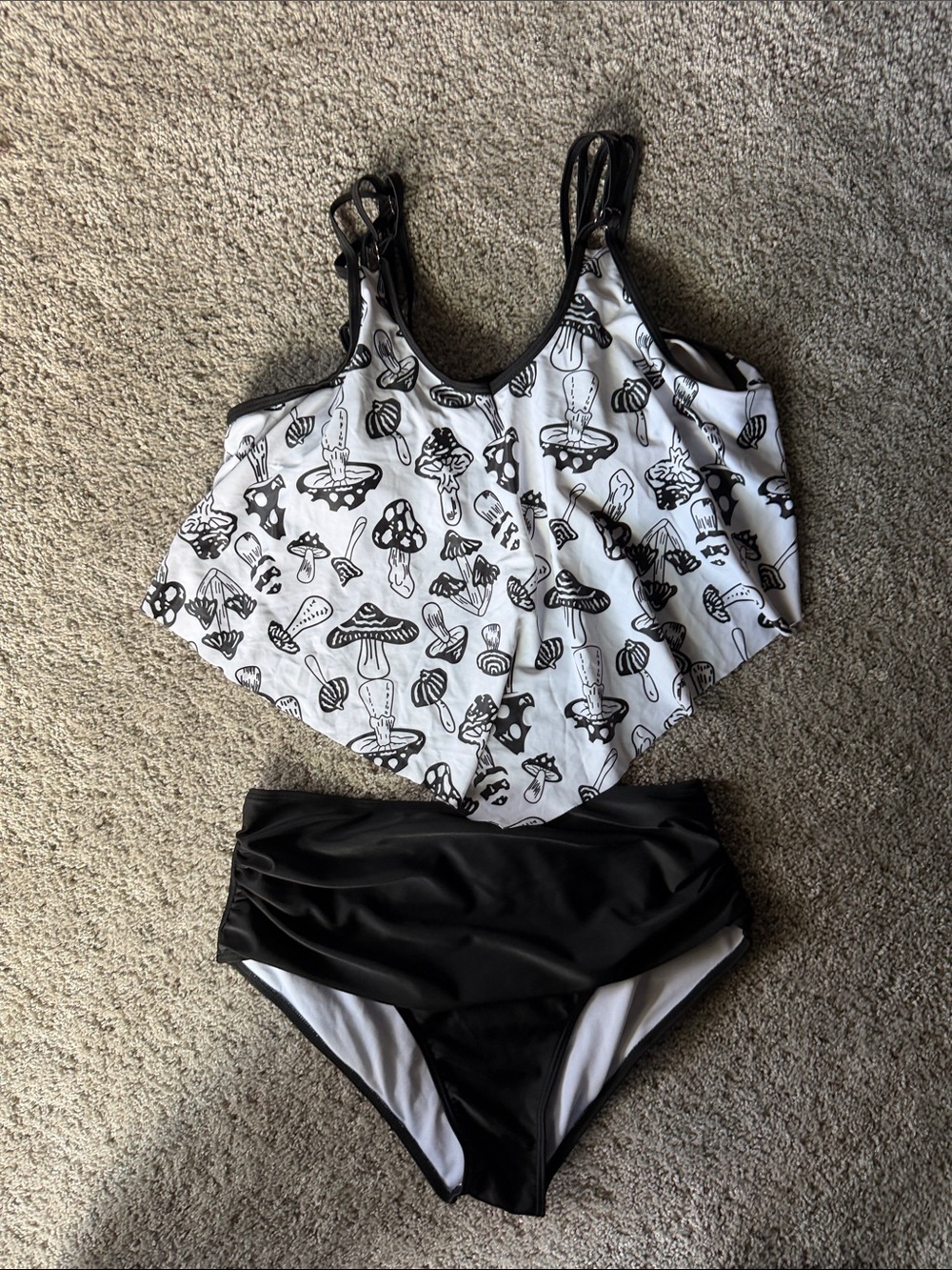 Black & White Mushroom Print Tankini Bikini Set - Women's Swimwear